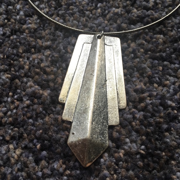 NWOT Art Deco Statement Choker - Picture 3 of 11